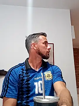 Snapshot of Danthepiero chatting on 04/20/26, 12:30 Danthepiero online show from 04/20/26, 12:30