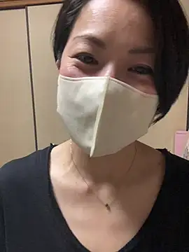 rin2432 online show from 04/28/26, 02:22