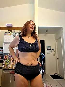 DaddysKitten0715 online show from 04/15/26, 04:25