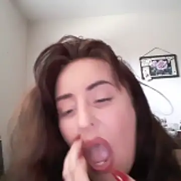 Snapshot of Honey7569 chatting on 04/15/26, 06:37 Honey7569 online show from 04/15/26, 06:37