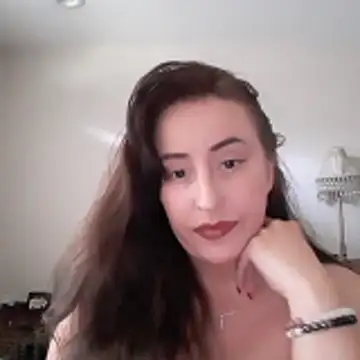 Snapshot of Honey7569 chatting on 04/16/26, 06:19 Honey7569 online show from 04/16/26, 06:19