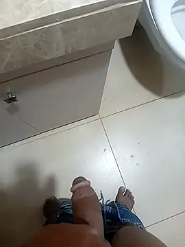 Snapshot of boobseating chatting on 04/23/26, 07:52 boobseating online show from 04/23/26, 07:52