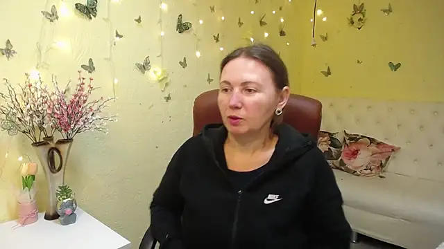 Snapshot of ZoyaPask chatting on 04/24/26, 05:54 ZoyaPask online show from 04/24/26, 05:54