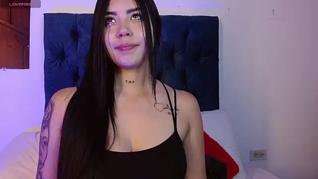 Aurora monroee online show from 04/17/26, 11:46