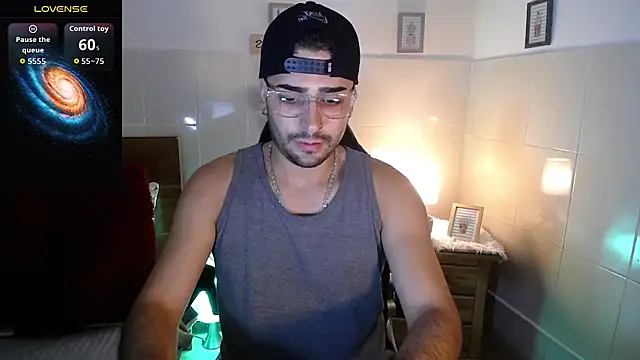 Snapshot of andders_ chatting on 05/15/26, 12:39 andders online show from 05/15/26, 12:39