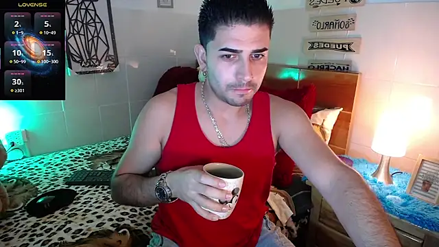 Snapshot of andders_ chatting on 06/18/26, 10:03 andders online show from 06/18/26, 10:03