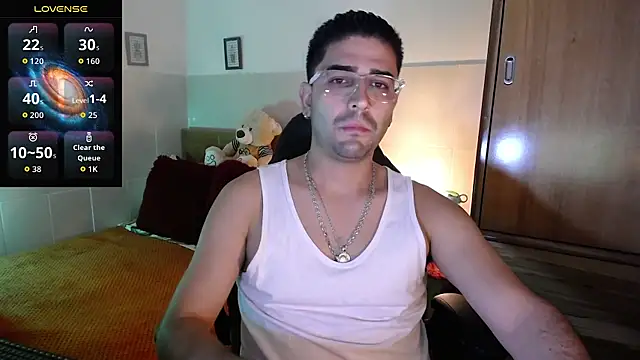 Snapshot of andders_ chatting on 07/23/26, 02:09 andders online show from 07/23/26, 02:09