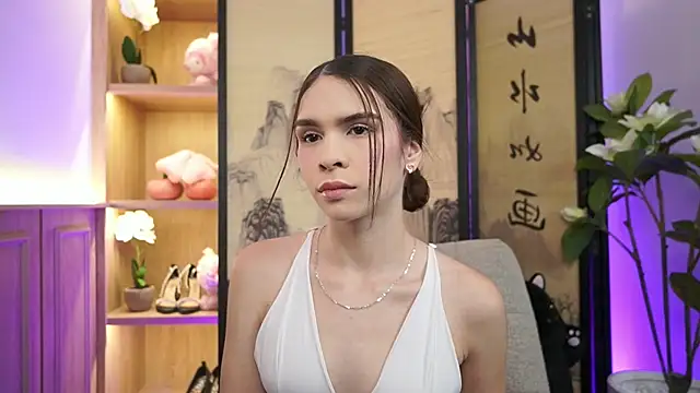 Snapshot of AlinaBennet_ chatting on 07/03/26, 11:38 AlinaBennet online show from 07/03/26, 11:38