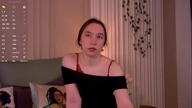 Snapshot of Suzaneey chatting on 04/30/26, 06:25 Suzaneey online show from 04/30/26, 06:25