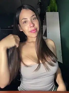 Juliett07 online show from 04/16/26, 07:14