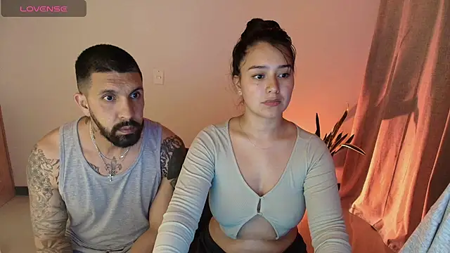 Snapshot of Alyssa_and_DAngelo chatting on 05/04/26, 01:56 Alyssa and DAngelo online show from 05/04/26, 01:56