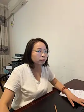lisha521 online show from 06/17/26, 02:03
