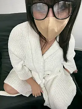 Snapshot of hanahana-ch chatting on 04/21/26, 07:14 hanahana-ch online show from 04/21/26, 07:14