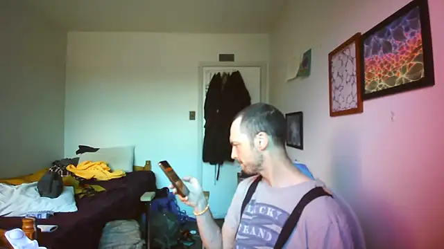JohnnyMoves online show from 06/25/26, 06:01