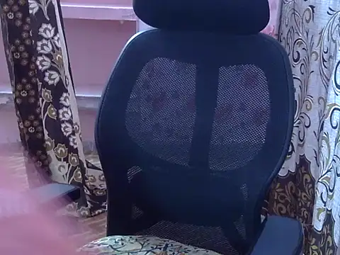 Asha 04 online show from 04/18/26, 01:37