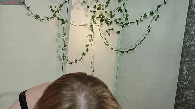 Lina Wi online show from 05/30/26, 08:17