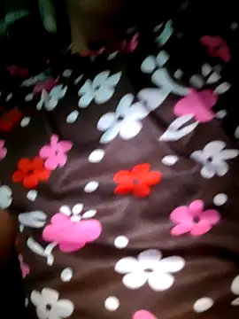 Snapshot of Cute-Nitya_21 chatting on 05/19/26, 06:14 Cute-Nitya 21 online show from 05/19/26, 06:14