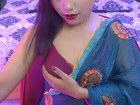 Snapshot of bold-fareen chatting on 04/22/26, 11:45 bold-fareen online show from 04/22/26, 11:45