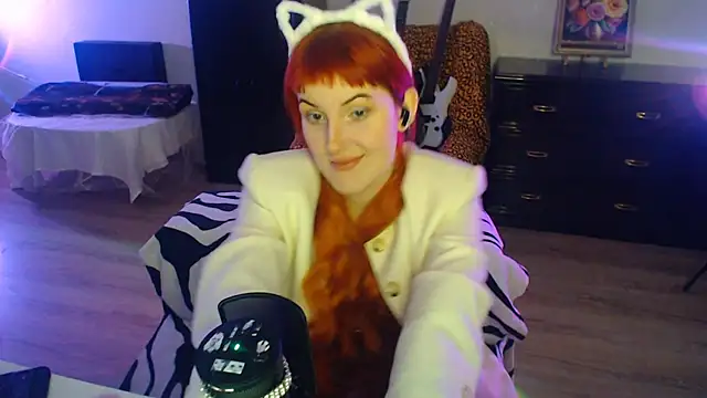 ConchitaMesser online show from 05/17/26, 09:55