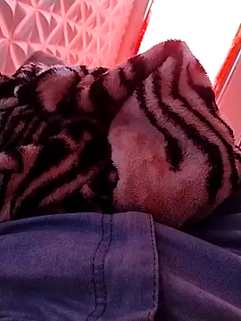 Snapshot of phzada22 chatting on 04/16/26, 05:36 phzada22 online show from 04/16/26, 05:36