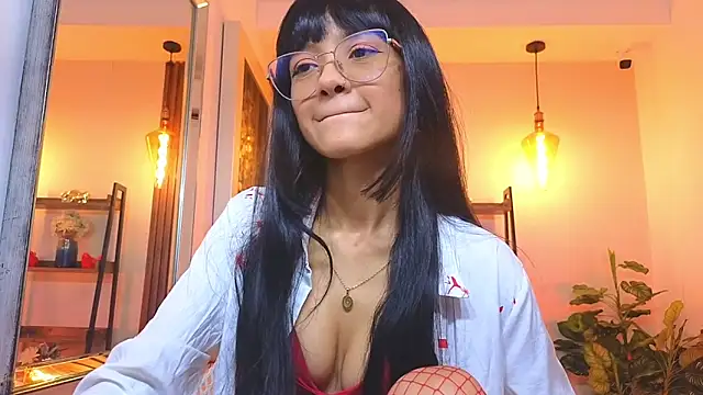 Snapshot of Cherry_Vixen_ chatting on 04/20/26, 06:20 Cherry Vixen online show from 04/20/26, 06:20