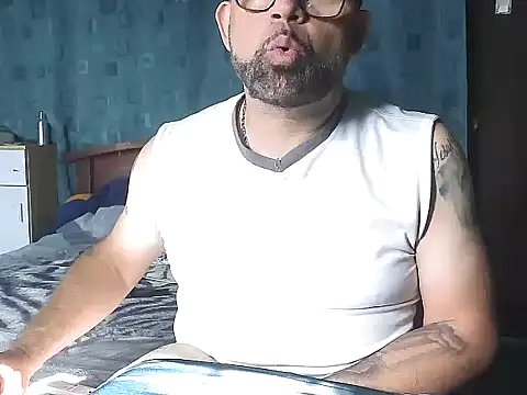 CarlossexVen online show from 07/08/26, 12:42