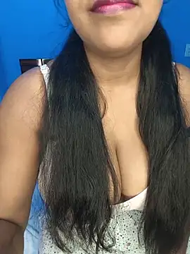 Snapshot of Newragini chatting on 07/31/26, 06:18 Newragini online show from 07/31/26, 06:18