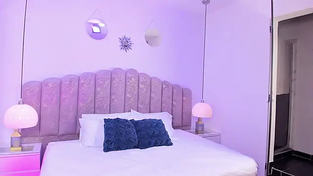 Channel sofia online show from 06/16/26, 03:09