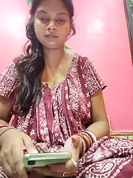 Simupaul001 online show from 05/03/26, 10:38
