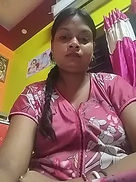 Snapshot of Simupaul001 chatting on 06/16/26, 05:37 Simupaul001 online show from 06/16/26, 05:37