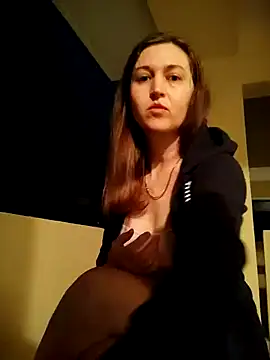 Snapshot of irresistibelle chatting on 04/19/26, 05:12 irresistibelle online show from 04/19/26, 05:12