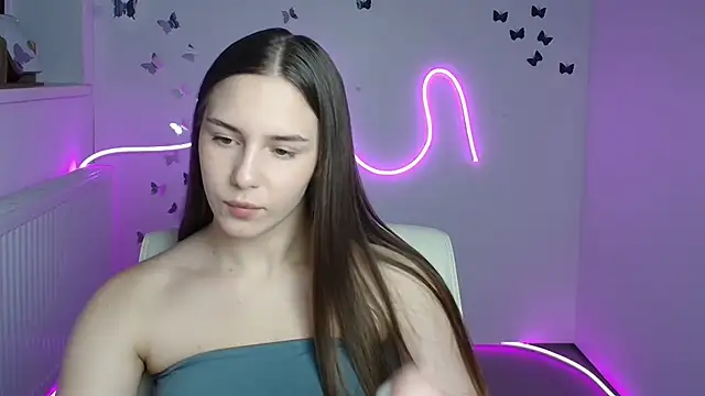 Snapshot of Kyara_ra chatting on 07/23/26, 05:27 Kyara ra online show from 07/23/26, 05:27