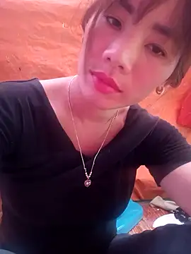 Isabella pusy online show from 05/13/26, 04:43