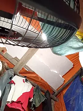 Isabella pusy online show from 05/21/26, 12:34