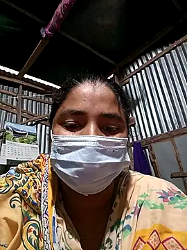 Snapshot of Sexy-moly06 chatting on 04/25/26, 10:51 Sexy-moly06 online show from 04/25/26, 10:51