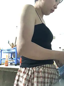 Snapshot of -Hanna_ chatting on 05/03/26, 02:28 -Hanna online show from 05/03/26, 02:28