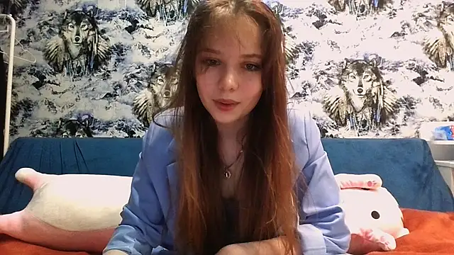 Snapshot of Princess_Mira chatting on 06/20/26, 06:00 Princess Mira online show from 06/20/26, 06:00