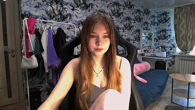 Snapshot of Princess_Mira chatting on 07/09/26, 05:00 Princess Mira online show from 07/09/26, 05:00