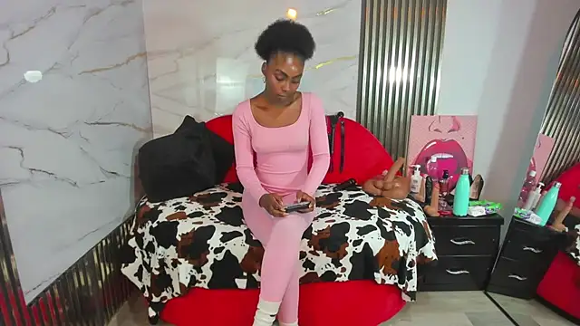 Snapshot of Asha_zuri69 chatting on 07/16/26, 01:39 Asha zuri69 online show from 07/16/26, 01:39