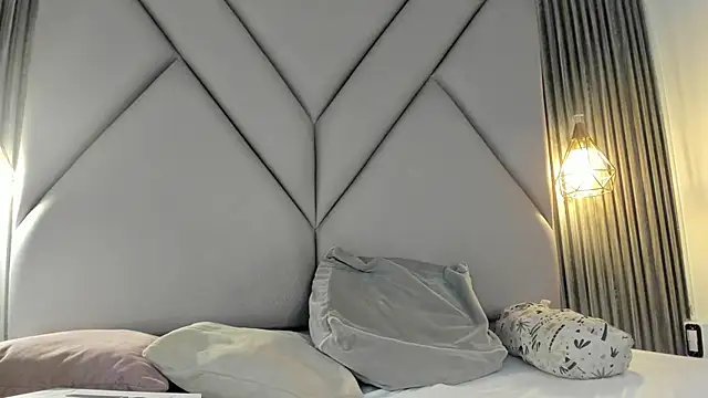 Snapshot of lolabunnysc chatting on 05/29/26, 12:14 lolabunnysc online show from 05/29/26, 12:14