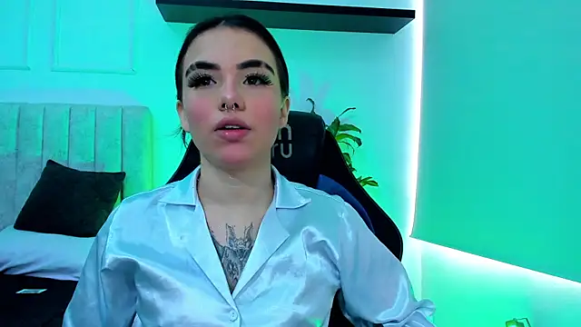 isabella hv online show from 06/27/26, 05:29