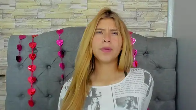nancy blonde online show from 05/07/26, 03:45