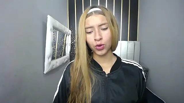nancy blonde online show from 05/11/26, 01:06