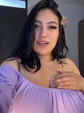 Snapshot of Gala_Goddess chatting on 05/19/26, 01:17 Gala Goddess online show from 05/19/26, 01:17