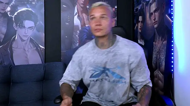 Snapshot of damian_becker chatting on 07/08/26, 11:20 damian becker online show from 07/08/26, 11:20
