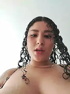 LeahAngell online show from 05/21/26, 01:07