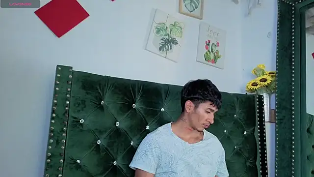Snapshot of Zayn_Moretti chatting on 07/10/26, 03:22 Zayn Moretti online show from 07/10/26, 03:22