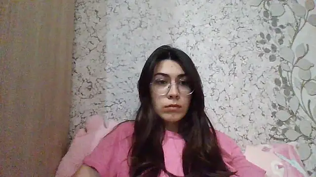Snapshot of AliceDiamond5432 chatting on 05/01/26, 07:18 AliceDiamond5432 online show from 05/01/26, 07:18