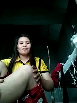 Snapshot of Jimi-zz chatting on 04/20/26, 12:35 Jimi-zz online show from 04/20/26, 12:35