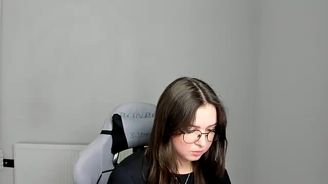 Regina cute  online show from 05/15/26, 12:12